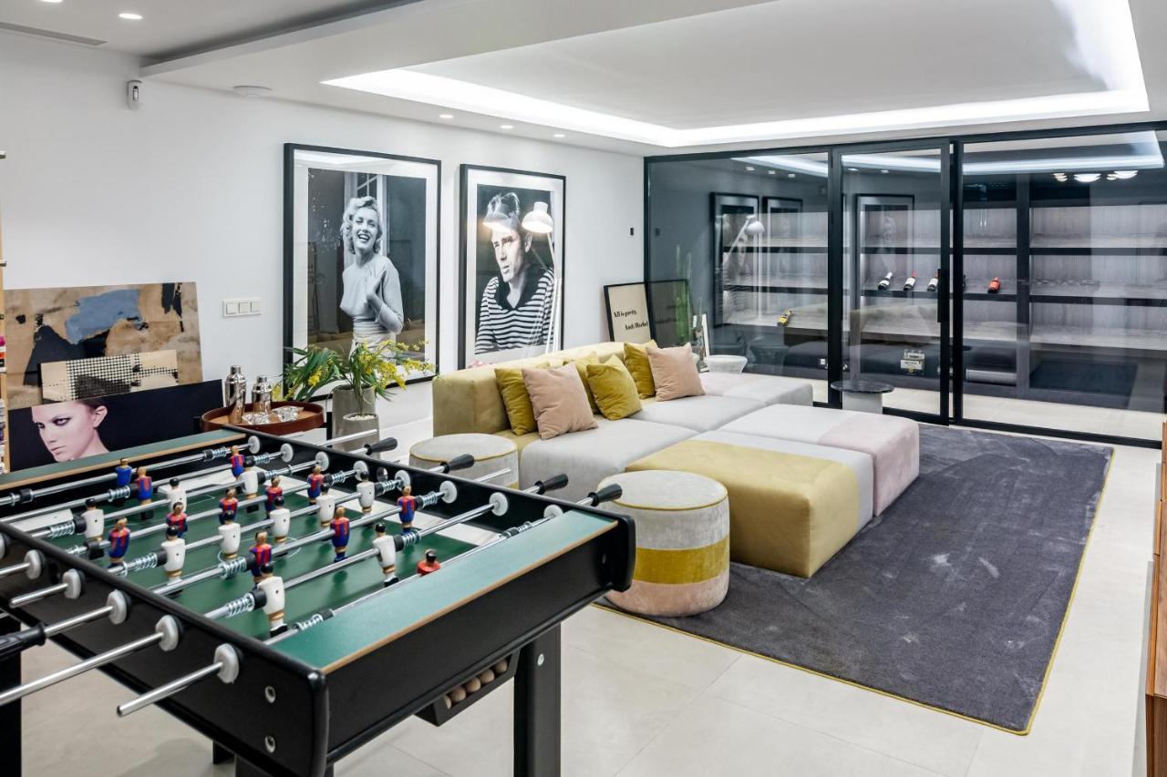 Villa Tuscany มาร์เบยา ภายนอก รูปภาพ
